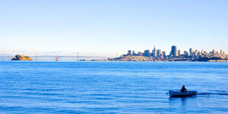 离心风机与工业风扇：数据中心散热节能策略与PUE优化实战指南